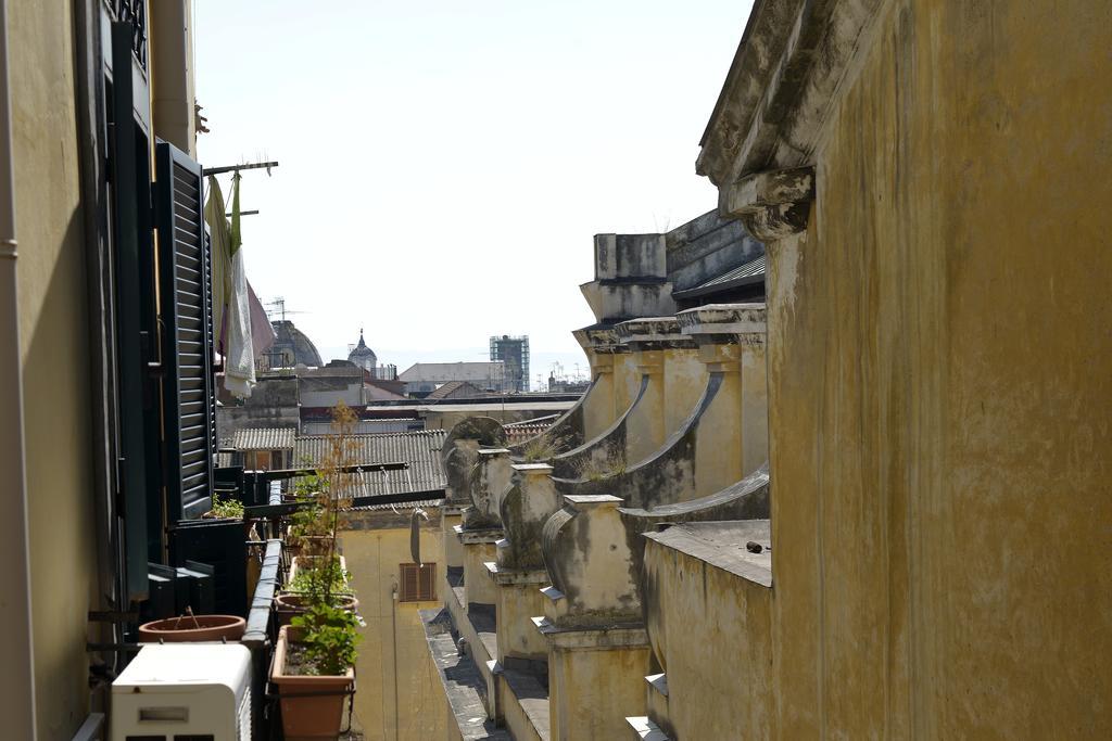 Italia Apartment Napoli Esterno foto